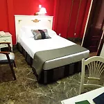 Hotel Boutique Catedral 3*