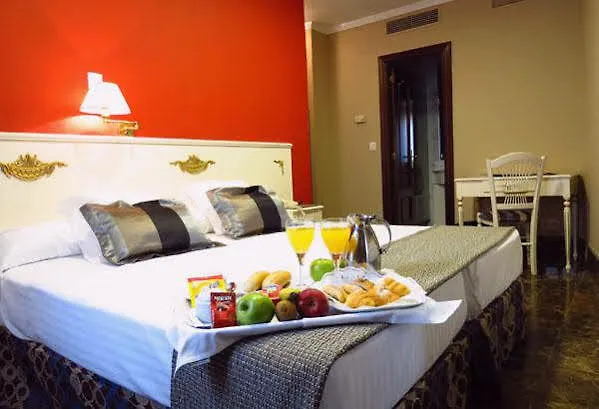 Hotel Boutique Catedral 3*